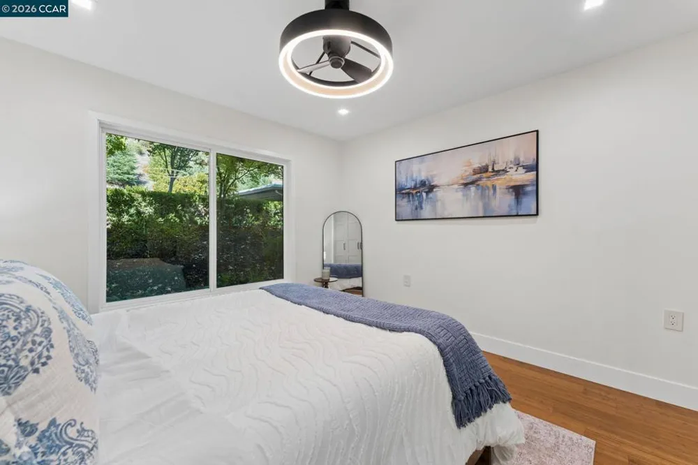 1349 Running Springs Rd #4 Walnut Creek, CA 94595