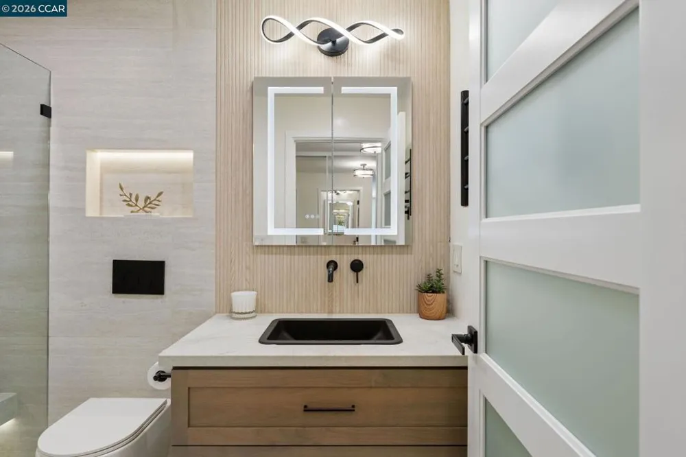 1349 Running Springs Rd #4 Walnut Creek, CA 94595