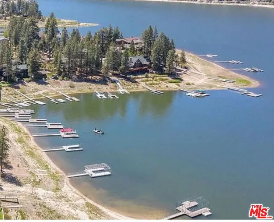 772 Cove Drive Big Bear, CA 92315