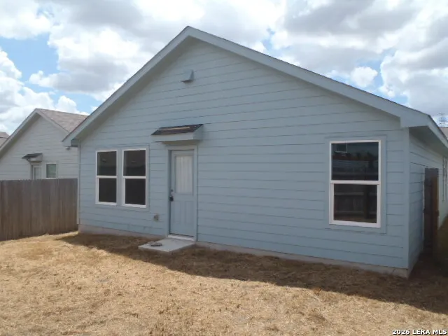 9229 Luciano Pl Seguin, TX 78155