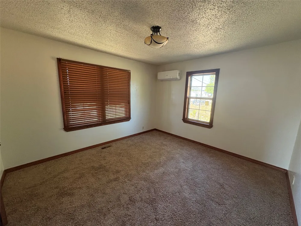 107 Walker Bokchito, OK 74726