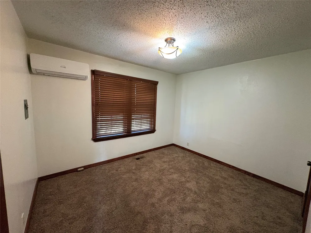 107 Walker Bokchito, OK 74726