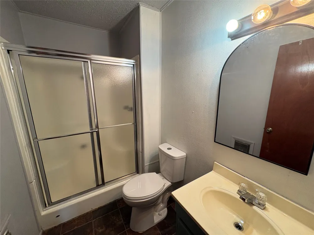 107 Walker Bokchito, OK 74726