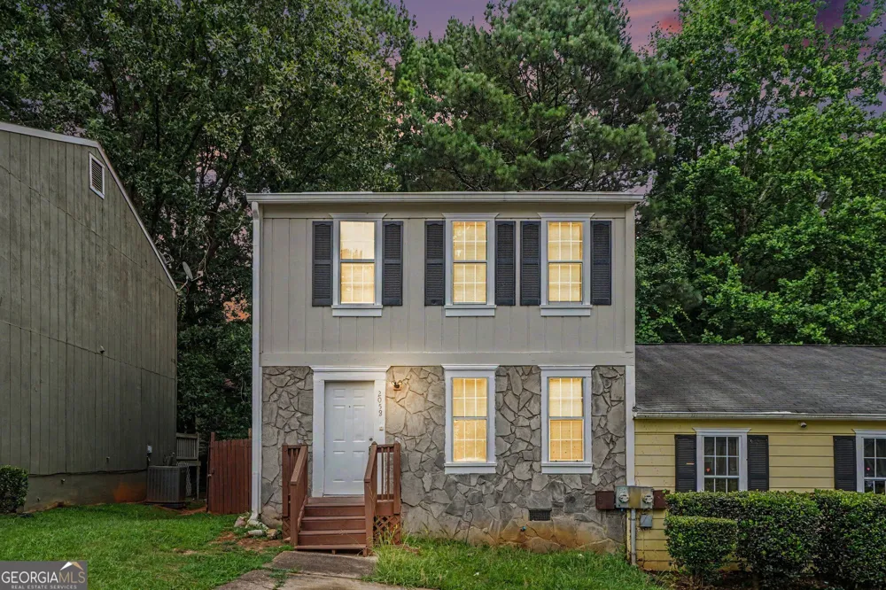 2058 Charter LN Lithonia, GA 30058