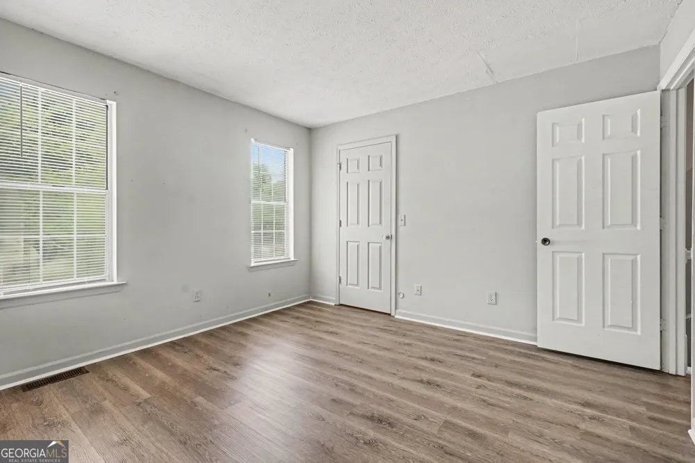 2058 Charter LN Lithonia, GA 30058