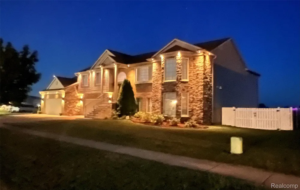 9166 Lantern Way Berlin Charter Township, MI 48166