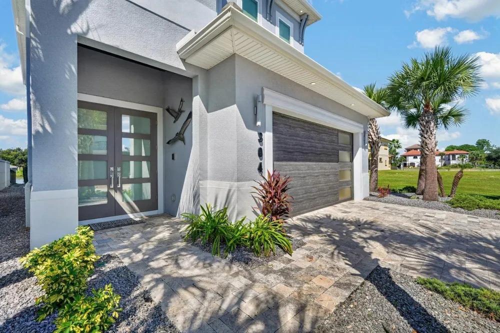 304 YACHT HARBOR DRIVE Palm Coast, FL 32137
