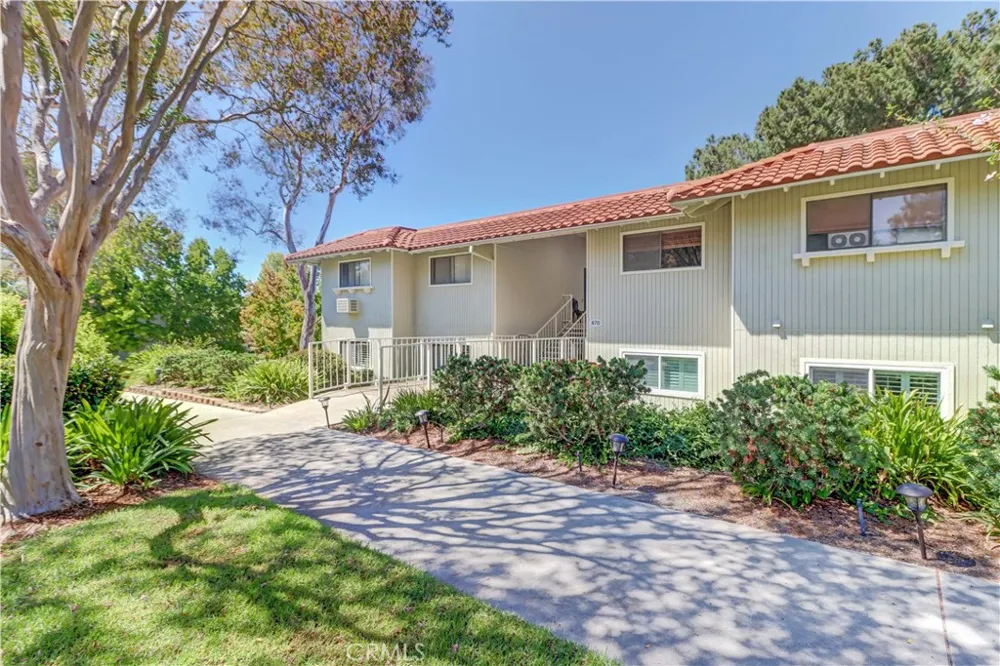 670 Avenida Sevilla #A Laguna Woods, CA 92637