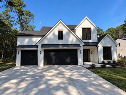 125 Manger Avenue W