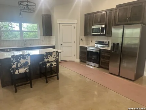 2379 COUNTY ROAD 185