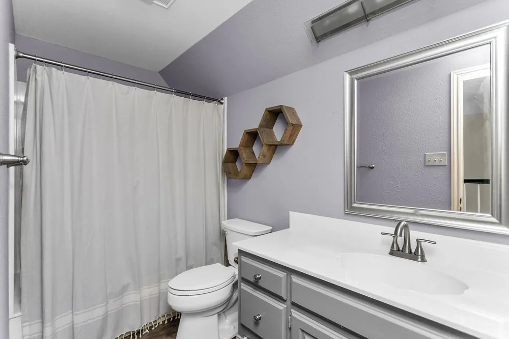 1909 Highland Park Circle Denton, TX 76205