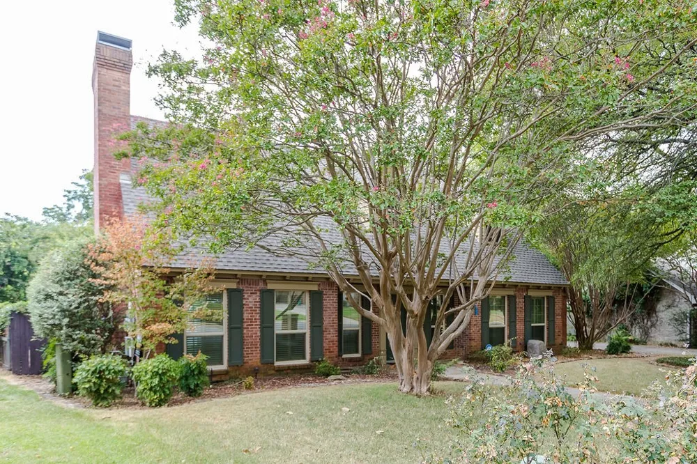 1909 Highland Park Circle Denton, TX 76205