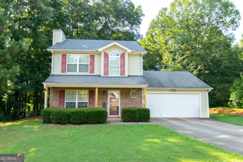 1537 Cardinal LN Winder, GA 30680