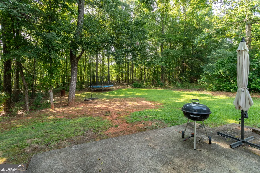 1537 Cardinal LN Winder, GA 30680
