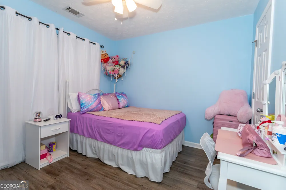 1537 Cardinal LN Winder, GA 30680