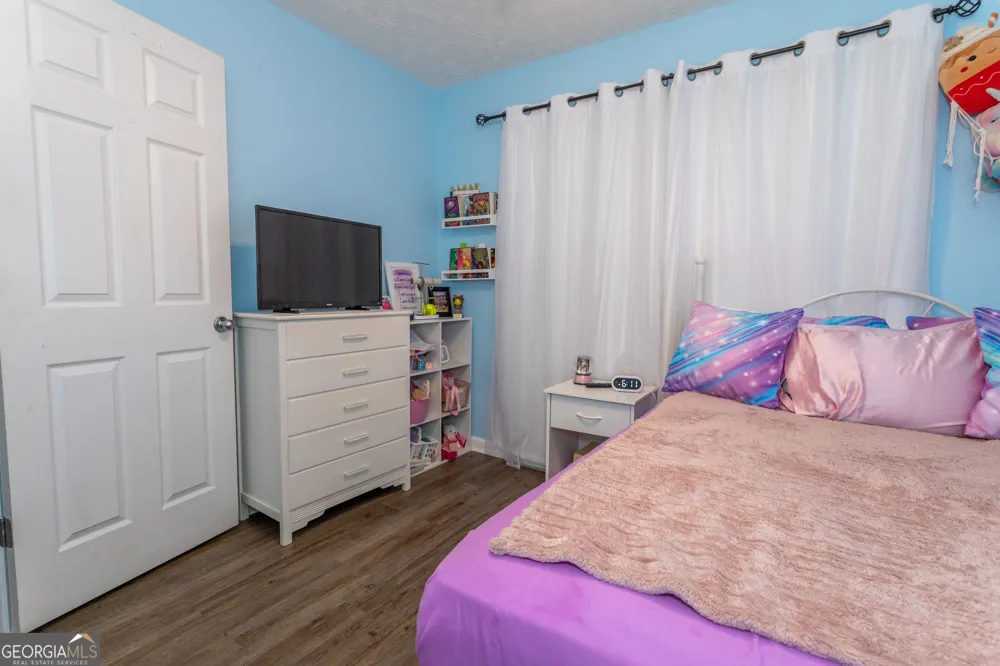 1537 Cardinal LN Winder, GA 30680
