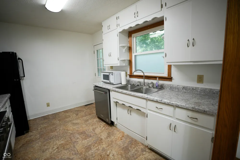 4646 S Keystone Avenue Indianapolis, IN 46227
