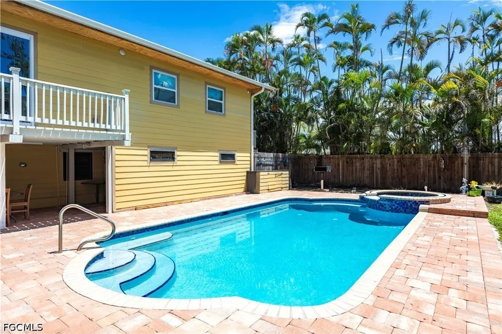Allen Way Fort Myers, FL 33908