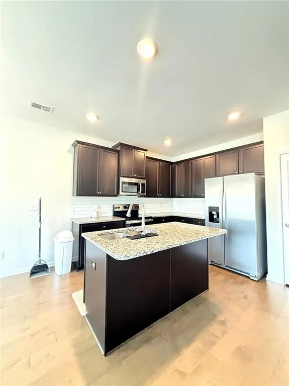 7149 Gladstone Circle Lithonia, GA 30038