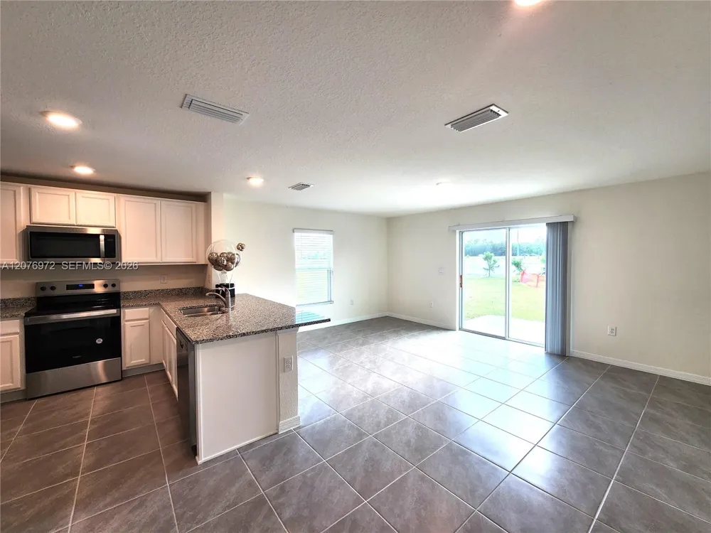2790 Brie Hammock Bend Saint Cloud, FL 34773