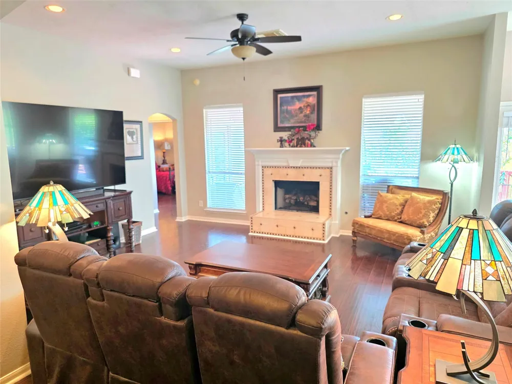 220 April Waters Drive W Montgomery, TX 77356