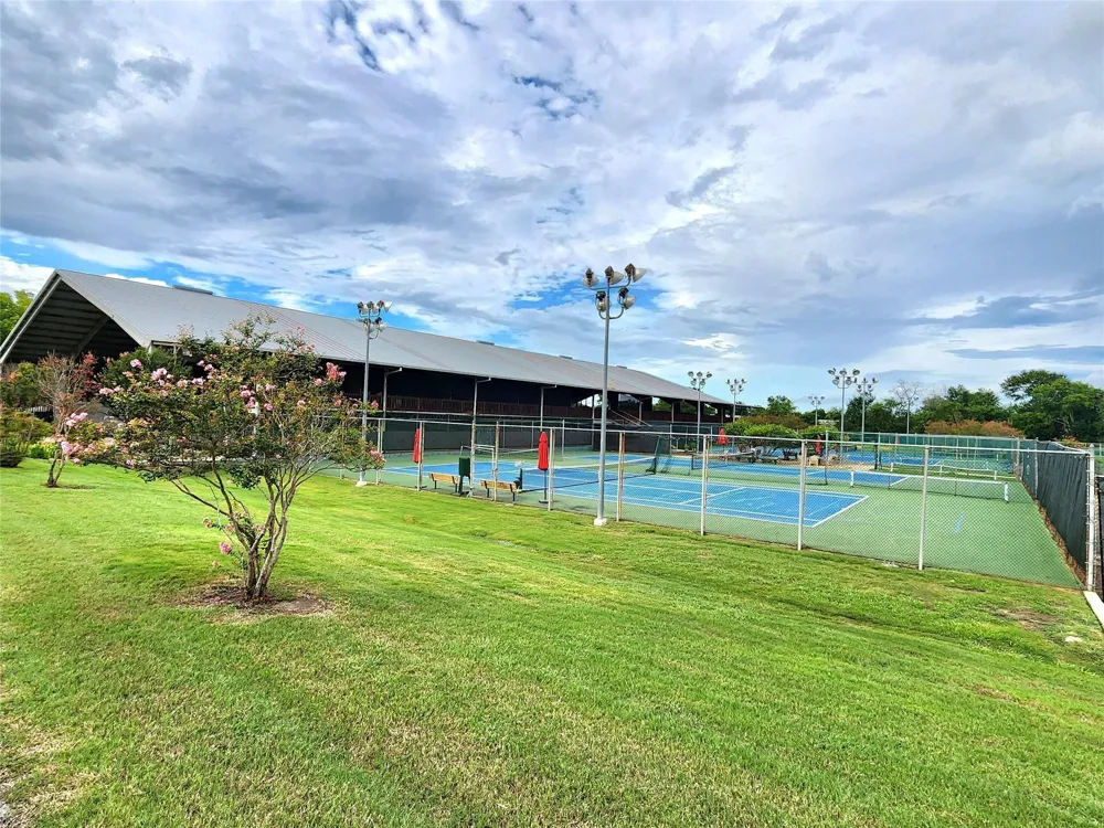 220 April Waters Drive W Montgomery, TX 77356