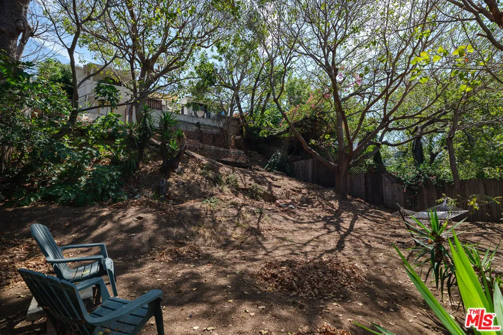 1633 Lemoyne Street Los Angeles, CA 90026