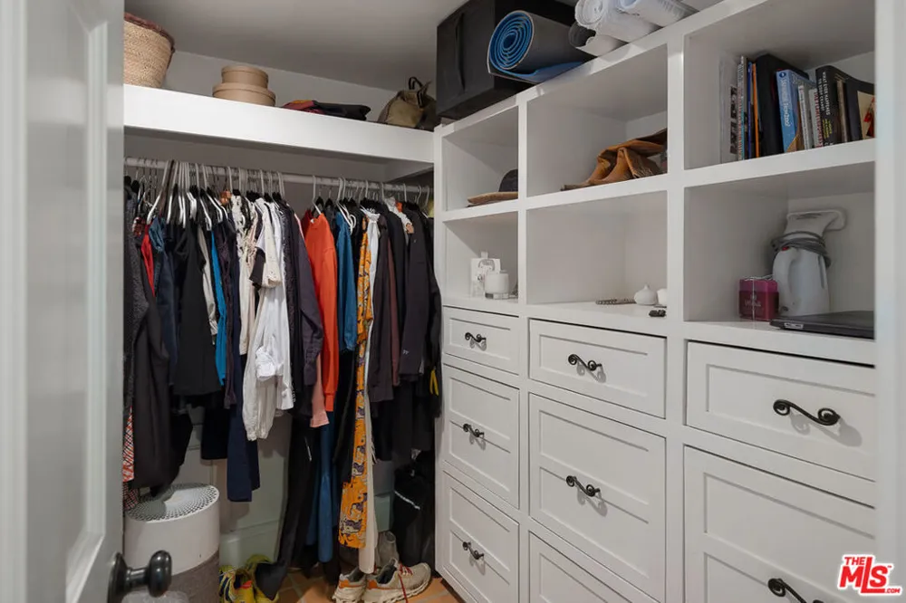 1633 Lemoyne Street Los Angeles, CA 90026