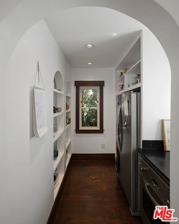 1633 Lemoyne Street Los Angeles, CA 90026