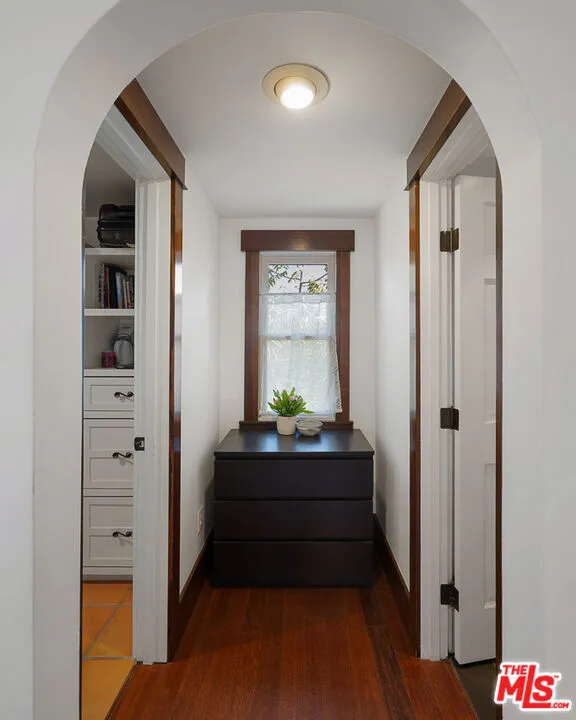 1633 Lemoyne Street Los Angeles, CA 90026
