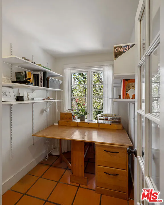 1633 Lemoyne Street Los Angeles, CA 90026