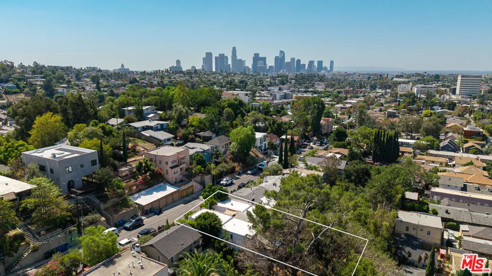 1633 Lemoyne Street Los Angeles, CA 90026
