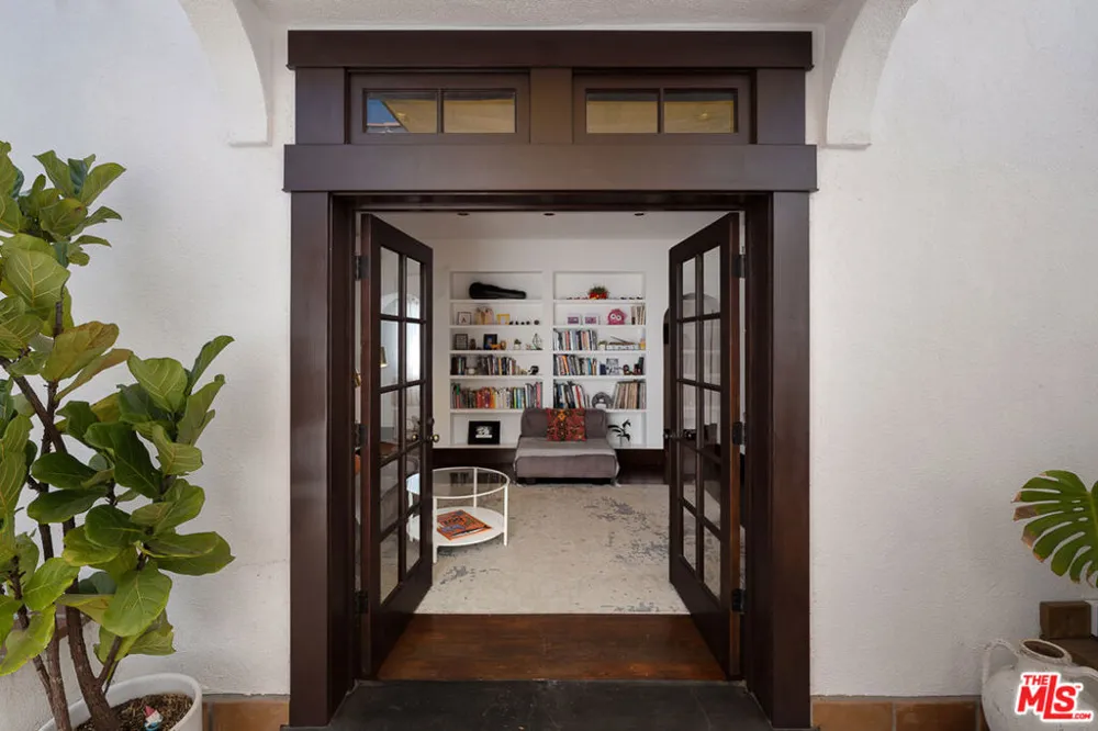 1633 Lemoyne Street Los Angeles, CA 90026