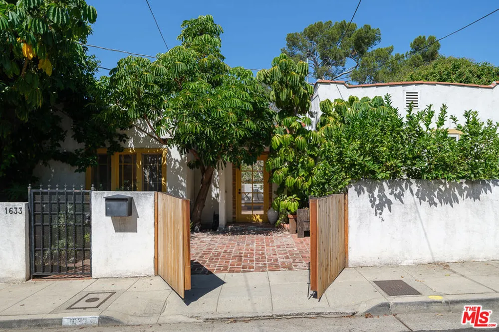 1633 Lemoyne Street Los Angeles, CA 90026