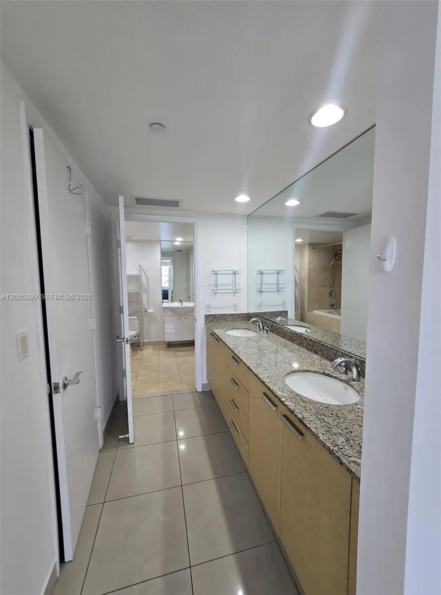 1800 S Ocean Dr #409 Hallandale Beach, FL 33009