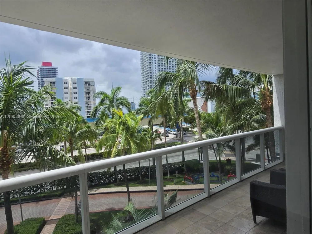 1800 S Ocean Dr #409 Hallandale Beach, FL 33009