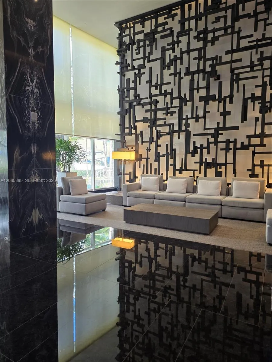 1800 S Ocean Dr #409 Hallandale Beach, FL 33009