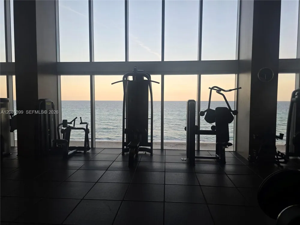 1800 S Ocean Dr #409 Hallandale Beach, FL 33009