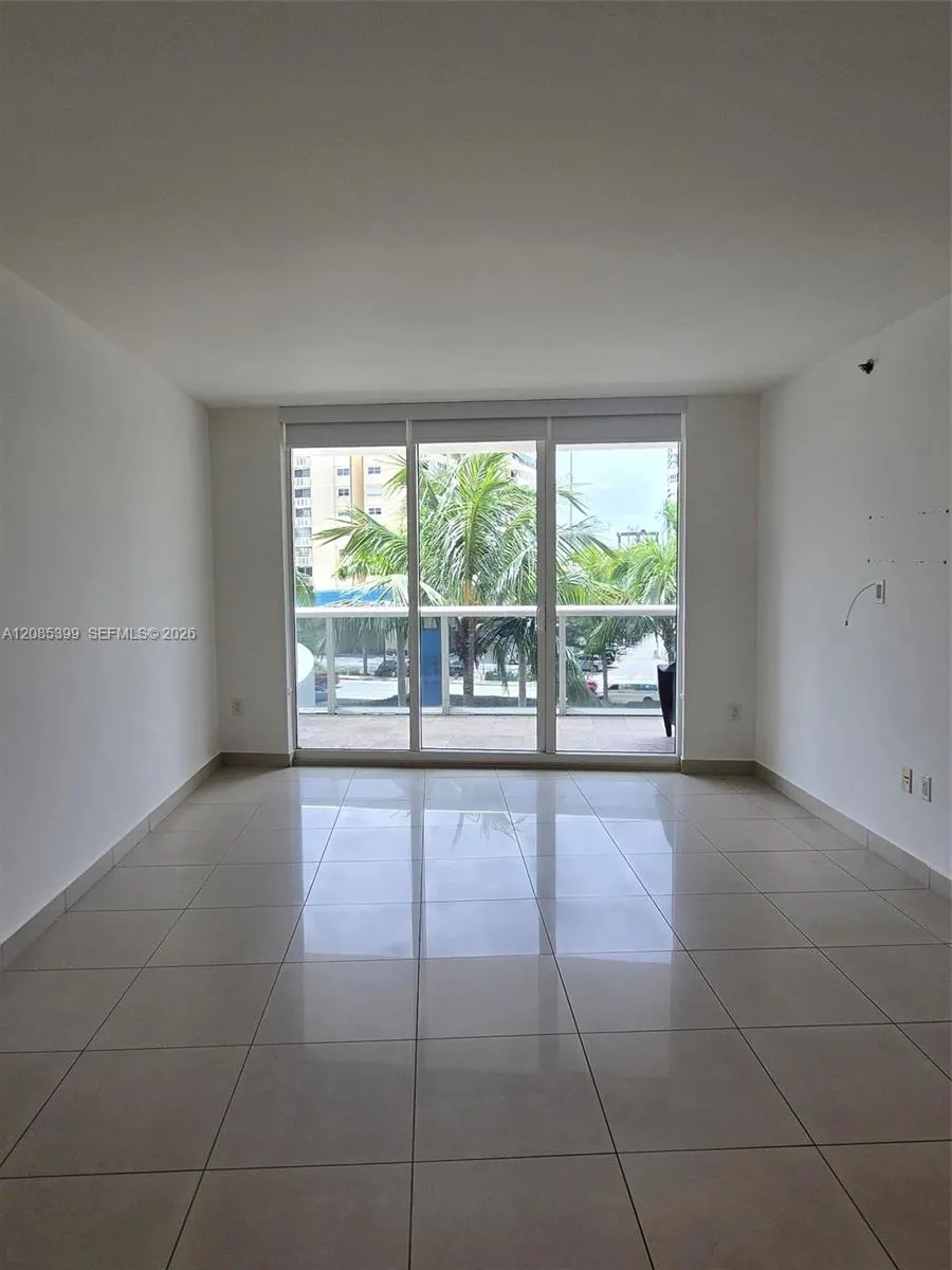 1800 S Ocean Dr #409 Hallandale Beach, FL 33009
