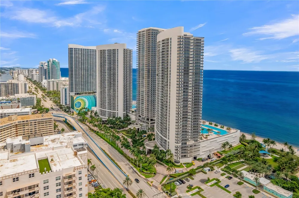 1850 S Ocean Dr #706 Hallandale Beach, FL 33009