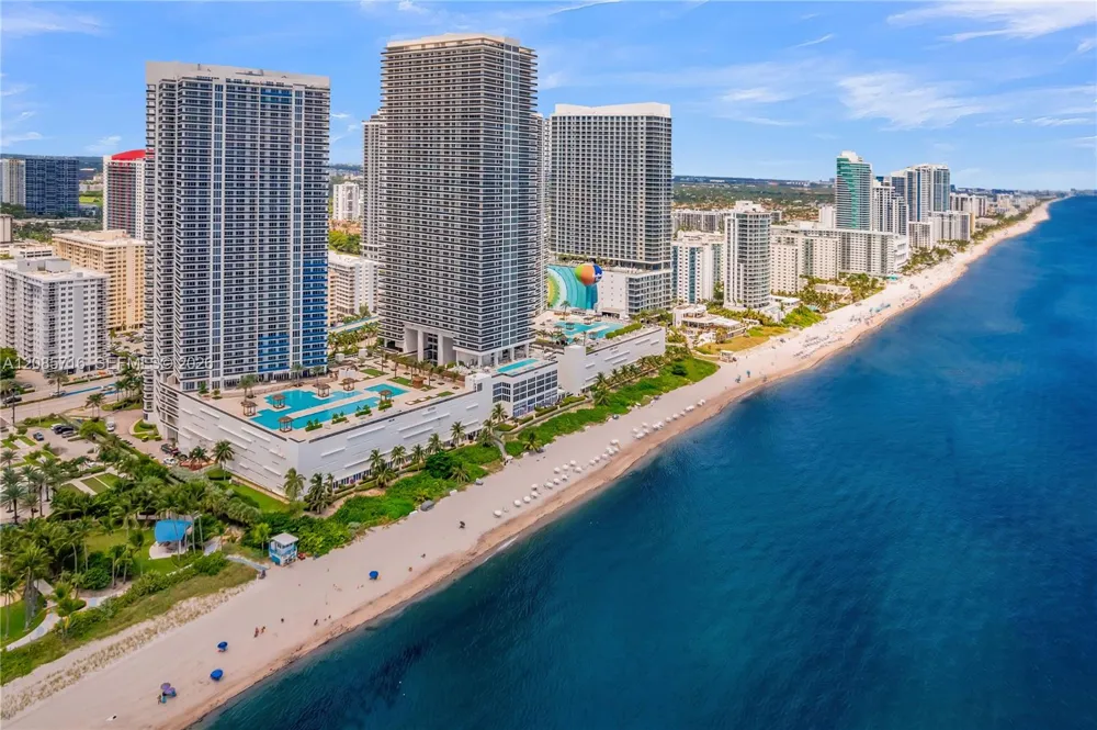 1850 S Ocean Dr #706 Hallandale Beach, FL 33009