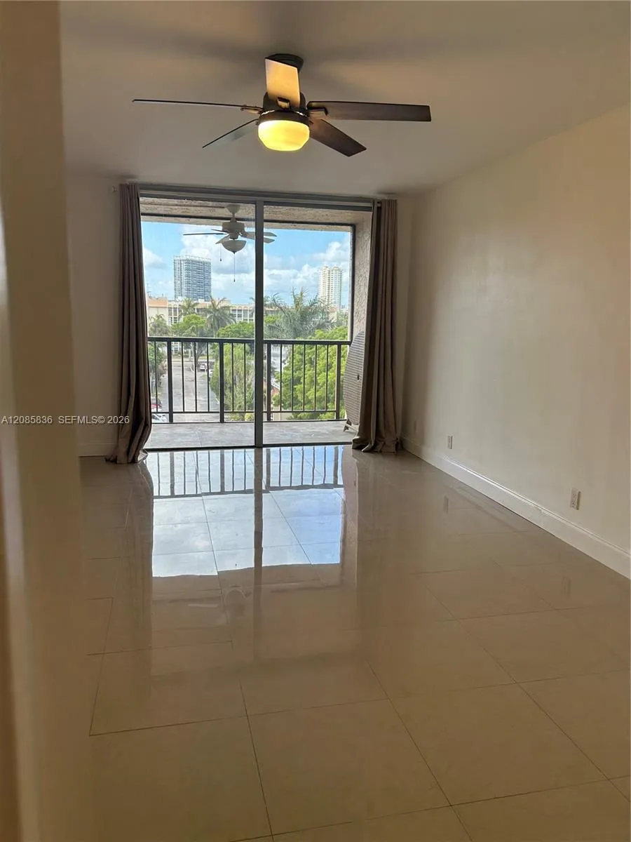 2001 Atlantic Shores Blvd #516 Hallandale Beach, FL 33009