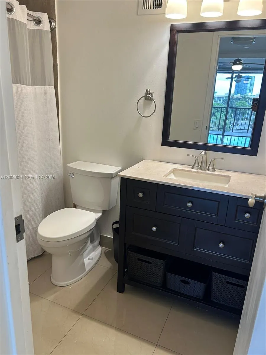 2001 Atlantic Shores Blvd #516 Hallandale Beach, FL 33009