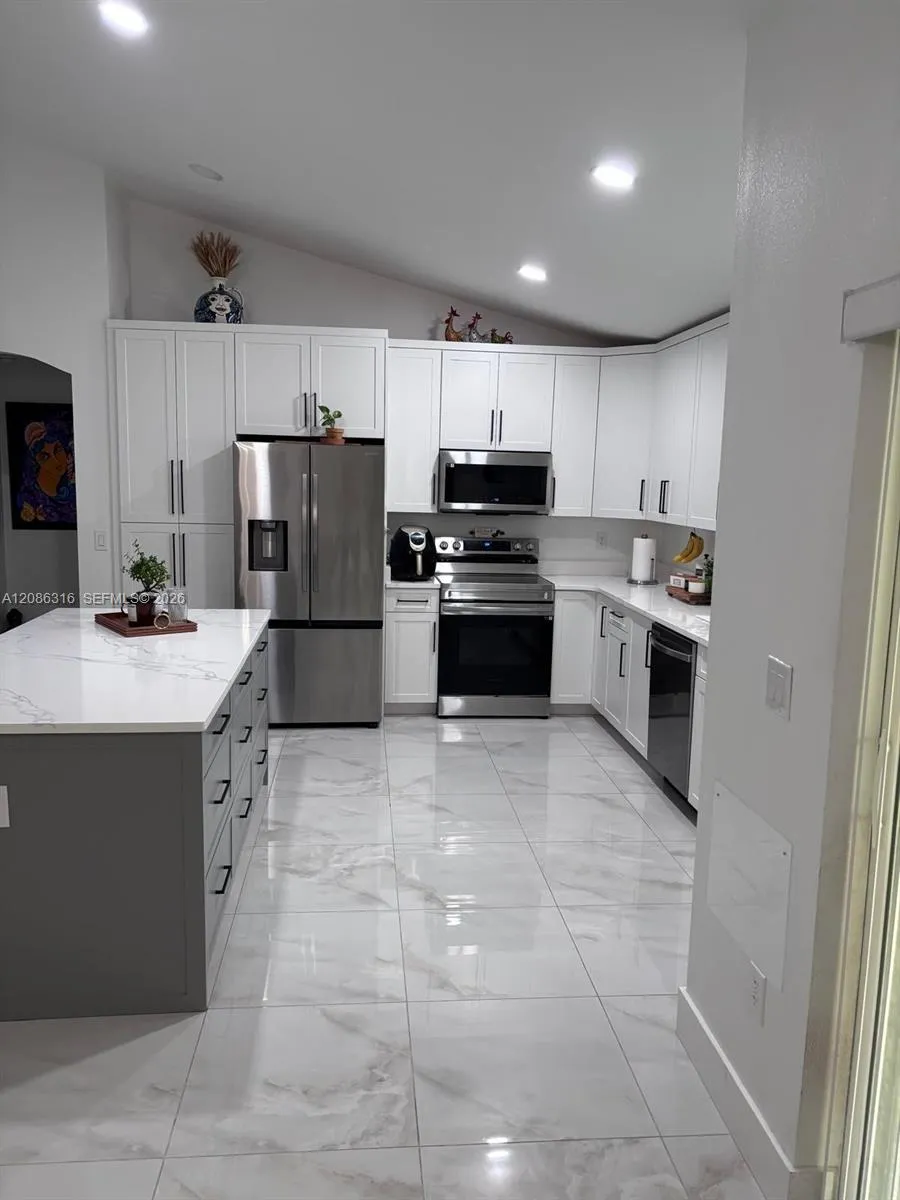 18537 60th St Other City - In The State Of Florida, FL 34432