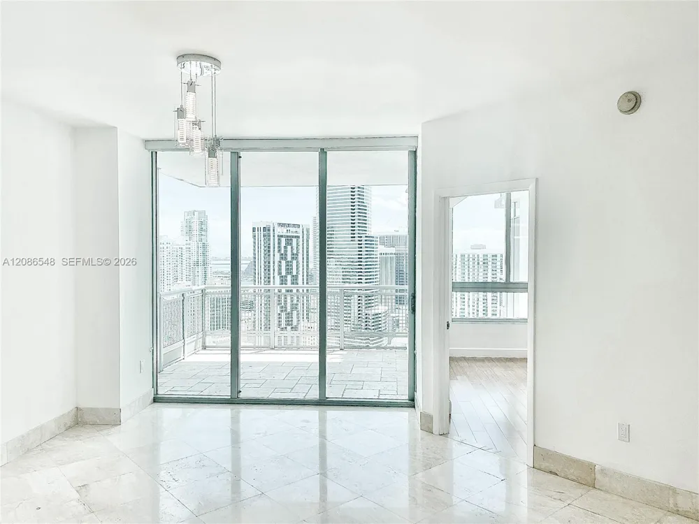 350 S Miami Ave #3605 Miami, FL 33130