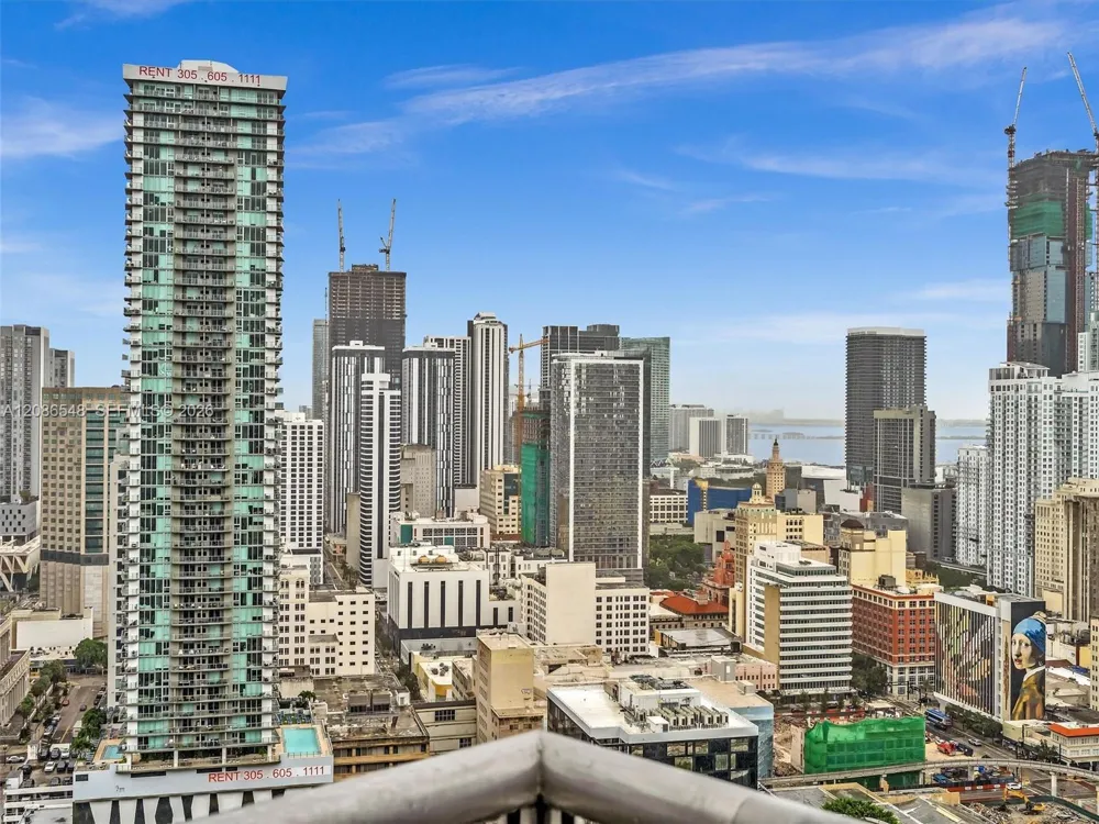 350 S Miami Ave #3605 Miami, FL 33130