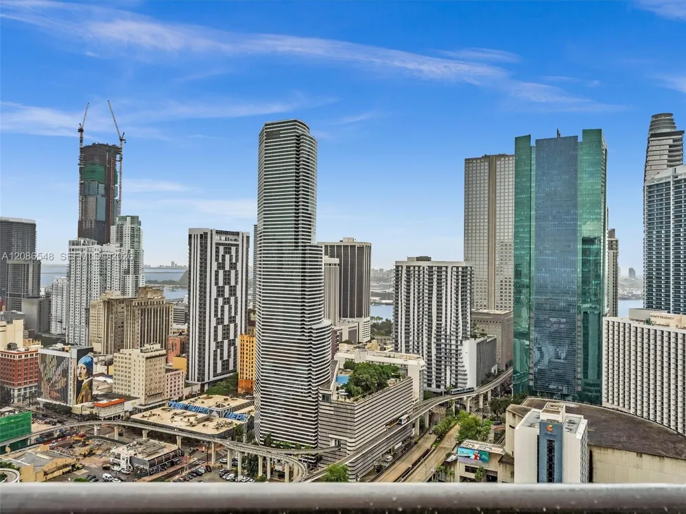 350 S Miami Ave #3605 Miami, FL 33130