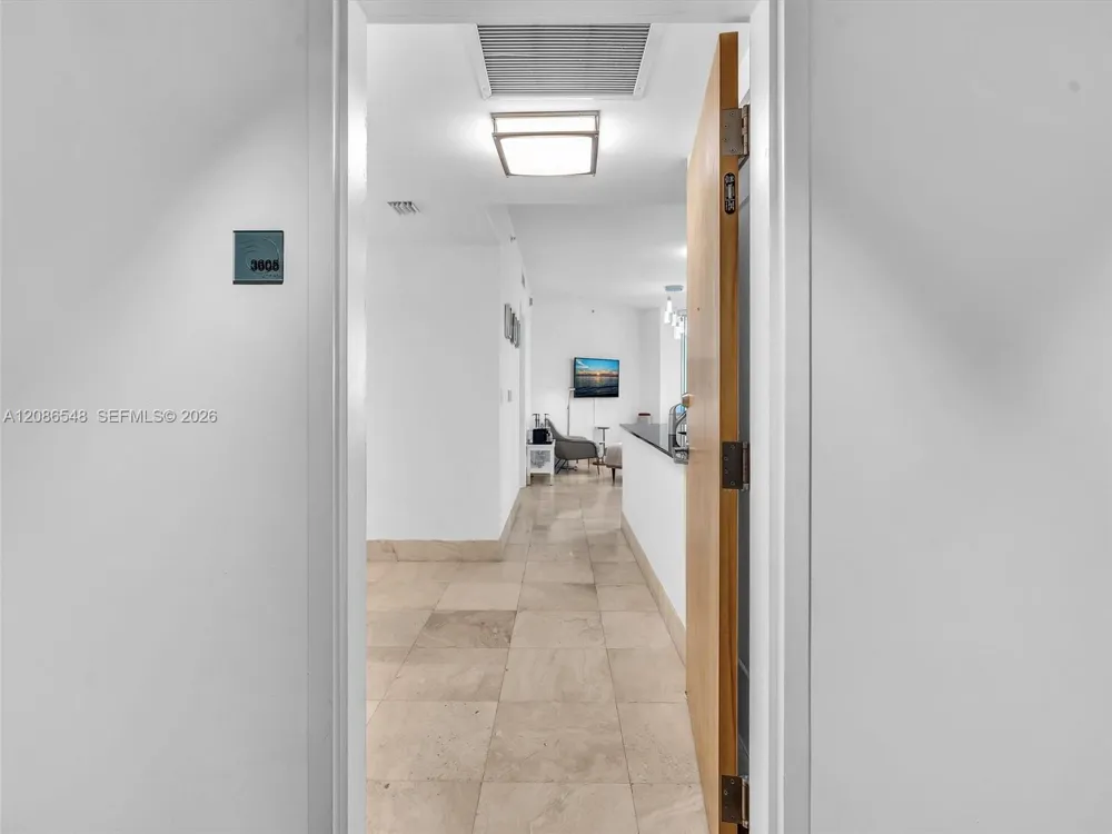 350 S Miami Ave #3605 Miami, FL 33130