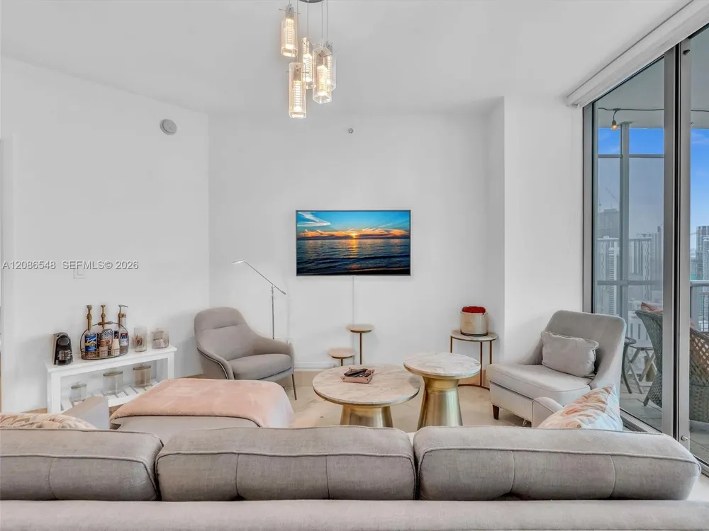 350 S Miami Ave #3605 Miami, FL 33130