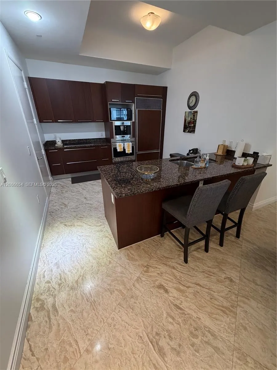 15901 Collins Ave #3707 Sunny Isles Beach, FL 33160